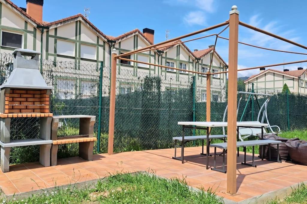 Espectacular Casa Rural En Espinosa de los Monteros Exteriér fotografie